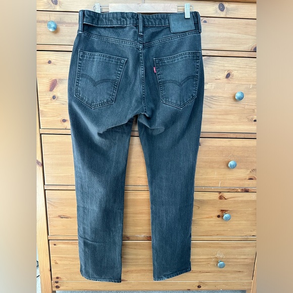Men’s Levi’s Commuter jeans - Picture 4 of 8